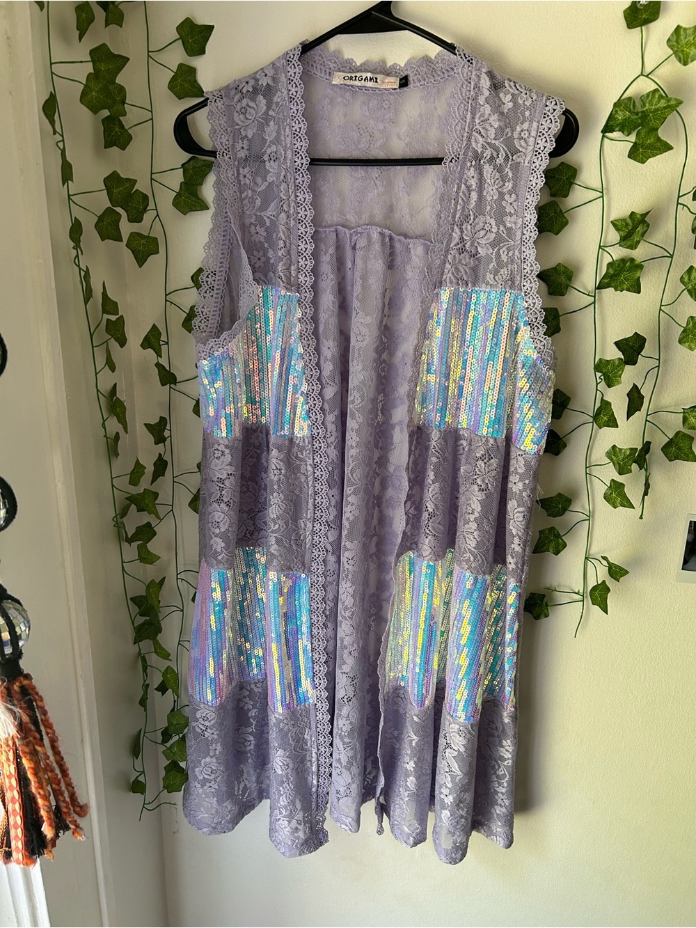 Origami Lavender Lace Sequin Vest size s